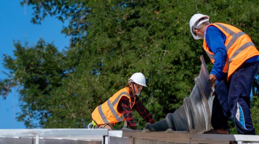 Professional Flat Roofing Installation in Hemphill, TX